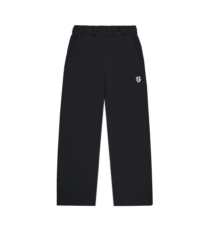 BLACK TRACKSUIT